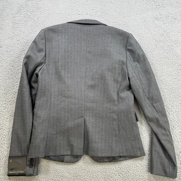 Banana Republic Women's Gray Herringbone Blazer Jacket Size 4 - Picture 7 of 8